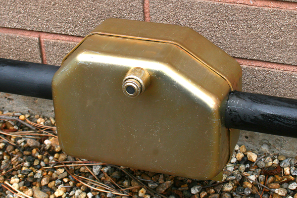 The Casket Lock completely surrounds the gas valve creating a secure, tamper resistant installation.