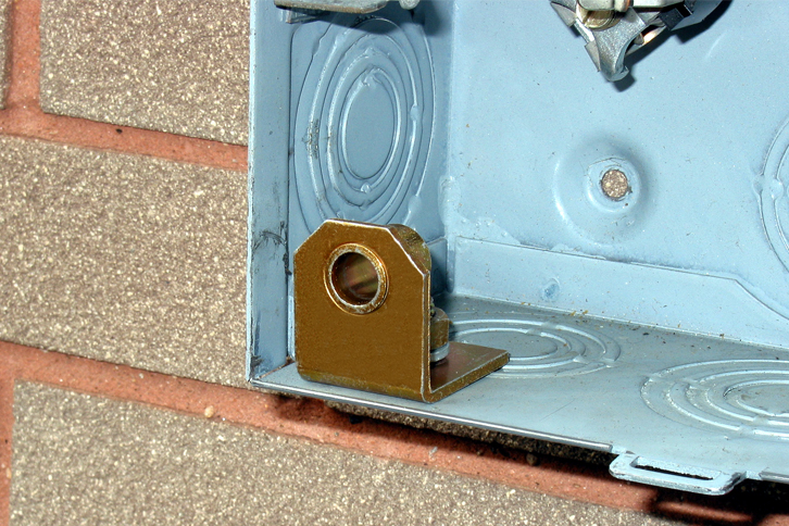 The 90 Degree Bracket Lock offers a low cost medium security solution to secure electric meter sockets.